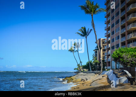 Adorable Kahana Beach en Maui, Hawai. Situado entre Kaanapali y Kapalua, en la costa noroeste. Gran vista de Molokai a través del agua