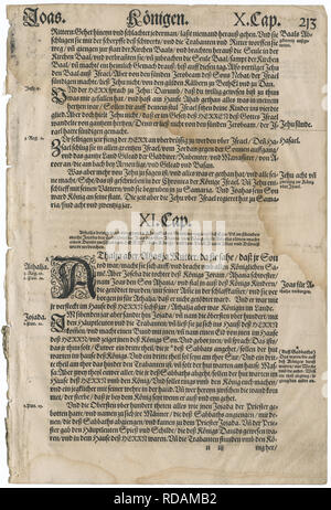 Hoja de una Biblia en lengua alemana de 1567, traducido del griego y hebreo por Martín Lutero. Se muestra el texto del Antiguo Testamento el libro de II Reyes. Foto de stock