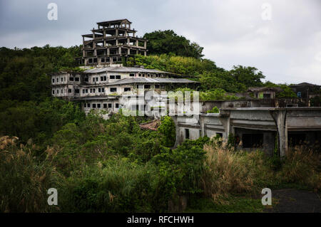 Abandonados, Nakagusuku Hotel Kogen, Okinawa Foto de stock