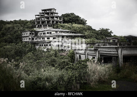 Abandonados, Nakagusuku Hotel Kogen, Okinawa Foto de stock