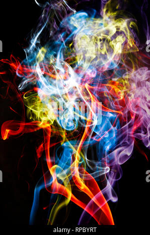 Resumen de antecedentes coloridos de humo Foto de stock