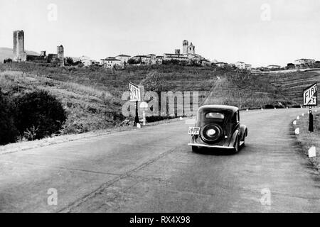 La autopista, Serravalle Pistoiese, Toscana, Italia 1930