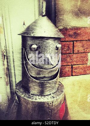 Cabeza de hombre de Hojalata de el Mago de Oz publicidad escultura Foto de stock