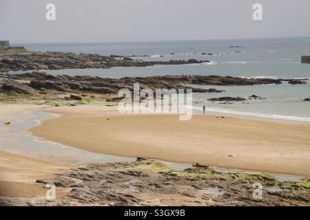 La hermosa playa de Bretaña, la península de Quiberon en Francia Foto de stock