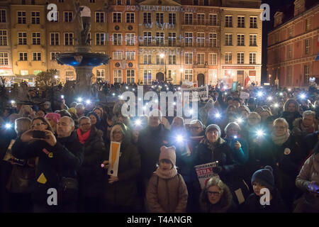 Apoyo al maestro polaco nacional huelga exigiendo aumento salarial en Gdansk, Polonia. El 13 de abril de 2019 © Wojciech Strozyk / Alamy Stock Photo *** Ca Local Foto de stock