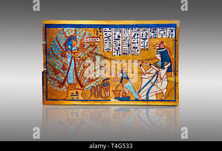 Cuadro Ushabti de planif-es-en-Mut. Caja de madera pintada egipcia del difunto en el panel frontal de un árbol diosa, 1540-1075 BC . Reiche Neues Museum, Berl Foto de stock