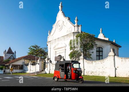Sri Lanka, provincia del sur de Galle, Galle Fort o fuerte Holandés listados como Patrimonio Mundial por la UNESCO, la Iglesia Reformada Holandesa o Groote Kerk, construido por los holandeses en 1755 Foto de stock