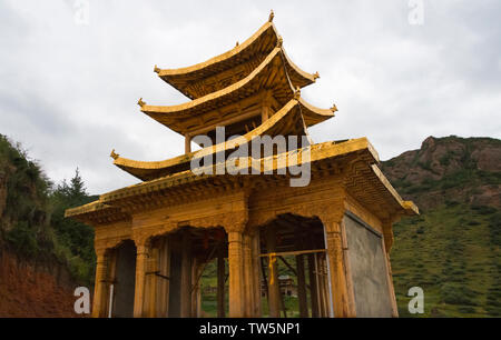 Renovación de templo, Mati Templo zona escénica, Zhangye, provincia de Gansu, China Foto de stock