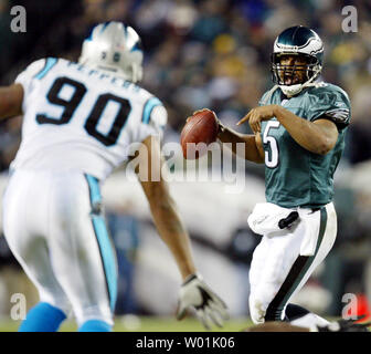 Philadelphia Eagles Contra Las Panteras De Carolina Foto de archivo  editorial - Imagen de filadelfia, panteras: 11198198