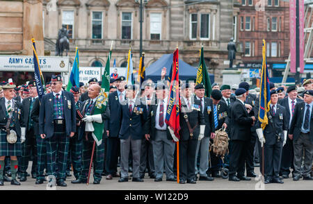 Glasgow, Escocia, Reino Unido. El 29 de junio, 2019. Un desfile por las calles de Glasgow desde Holanda a la calle George Square, en la celebración del Día de las Fuerzas Armadas. Crédito: gorro/Alamy Live News