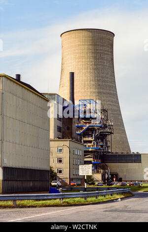 De Sellafield, Inglaterra, Reino Unido. De julio de 1986. La planta de reprocesamiento nuclear. Foto: © Simon Grosset. Archivo: Imagen digitalizada de una transparencia original. Foto de stock