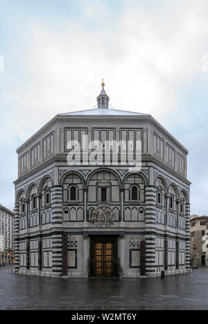 Florenz, Firenze, Dom, la Basílica de Santa Maria del Fiore, Baptisterium San Giovanni Von Osten Foto de stock