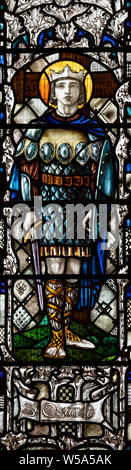 El rey Oswald de Northumbria (siglo VII) conmemoró por Christopher Whall (1902), la ventana Saluation, catedral de Gloucester, Gloucestershire, Reino Unido
