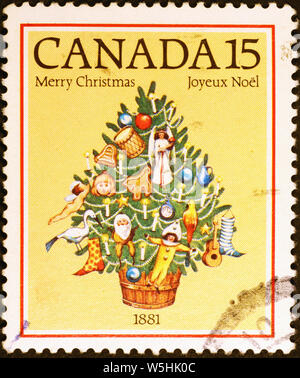 Árbol de Navidad en el sello canadiense