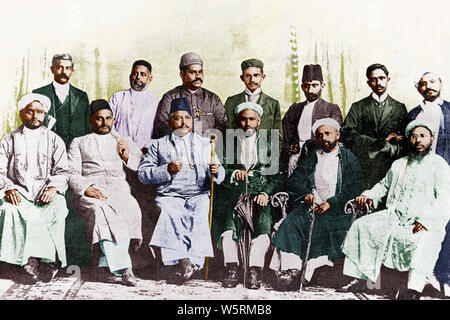 Mahatma Gandhi con co fundadores del Congreso Indio de Natal Sudáfrica 1895