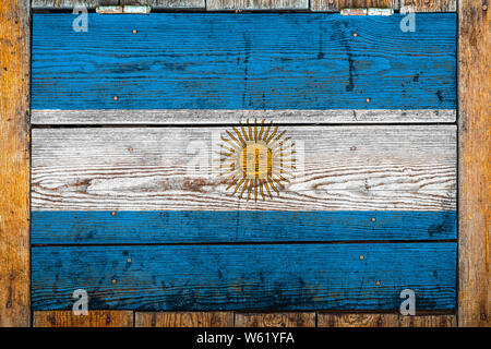 Bandera de Argentina bandera Argentina o sobre fondo de madera Fotografía  de stock - Alamy