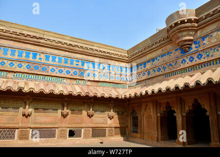 Man Singh Palace, la fortaleza de Gwalior, India, Asia Foto de stock