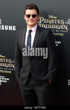 El actor inglés Orlando Bloom llega a la alfombra roja para El actor inglés Orlando Bloom llega a la alfombra roja para