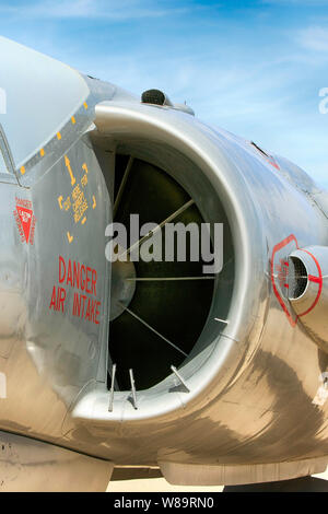 En la admisión de aire del motor Pegasus RR de HS FGA.1 Cernícalo figeter avión jet