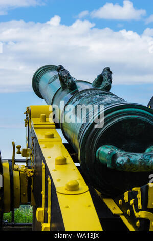 Detalle del cañón de defensa en la fortaleza Königstein Foto de stock
