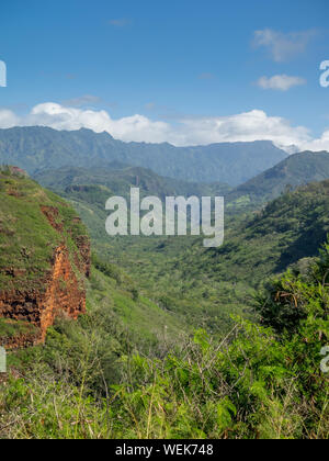Hanapepe Valley, en la isla de Kauai. Kauai es considerada la isla jardín y es la más antigua de las grandes islas hawaianas.