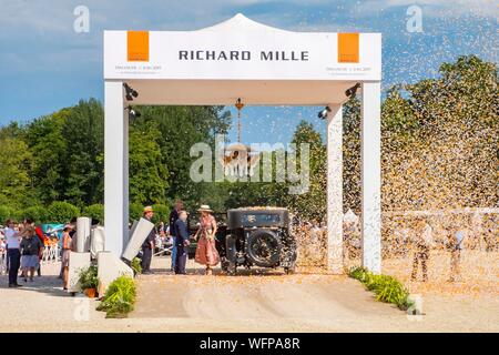 Francia, Oise, Chantilly, el castillo de Chantilly, quinta edición de Chantilly Arts & Elegancia Richard Mille, un día dedicado a los coches clásicos y colecciones Foto de stock