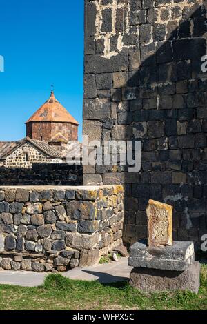 Armenia, Gegharkunik región, Sevan, Sevanavank monasterio a orillas del lago Sevan