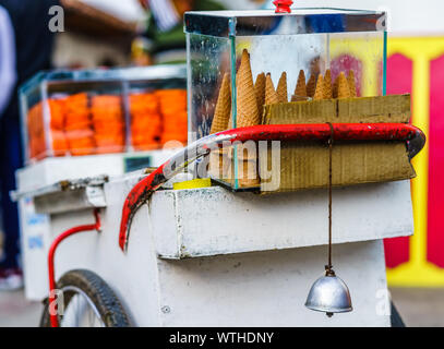 Ver en la tienda de helados en las calles de Filandia, Colombia Foto de stock