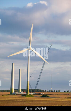 Construcción de turbinas eólicas para la generación de energía