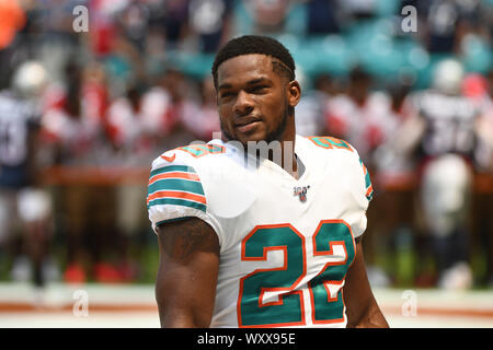 Septiembre 15 2019 Mark Walton 22 De Miami Antes Del Juego De Futbol Americano De La