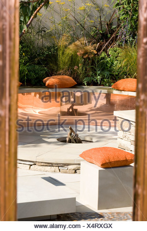 Moderna Pozo De Fuego