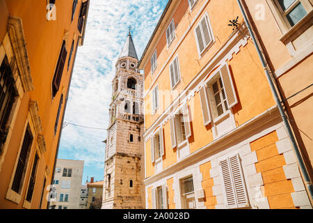 Sveti Ilija (tour de l'église et de la vieille ville de Zadar, Croatie Banque D'Images