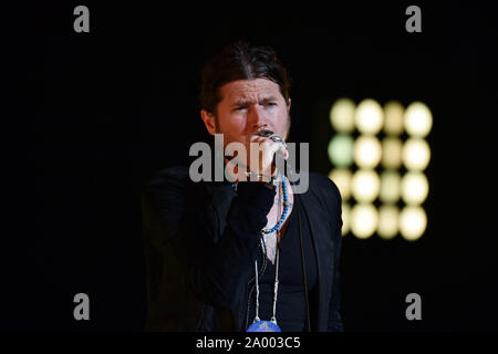 17 septembre 2019, à Norfolk, Virginie, USA : Rival Sons amène le rock à la foule à Chrysler Hall le 18 septembre 2019 à Norfolk, en Virginie. ..Photo ..Â©Jeff Moore 2019 (Crédit Image : © Jeff Moore/Zuma sur le fil) Banque D'Images