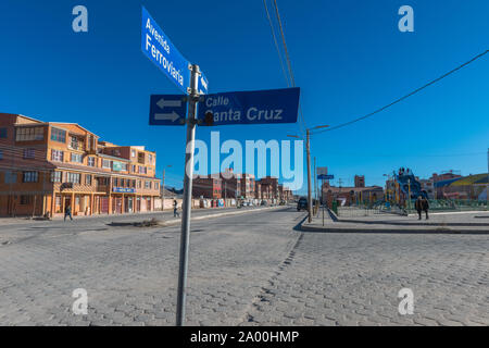 Rue de la ville d'Uyuni, 3660m au-dessus du niveau de la mer, district Potosi, Bolivie, Amérique Latine Banque D'Images