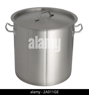 Casserole avec couvercle en acier inoxydable sur un fond blanc. Banque D'Images