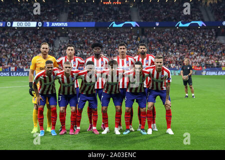 Madrid, Espagne. 18 Sep, 2019. Les joueurs de l'Atletico de Madrid posent pour une photo de l'équipe avant de l'UEFA Champions League, groupe d match de football entre l'Atletico de Madrid et de la Juventus FC, le 18 septembre 2019 au stade de Wanda Metropolitano de Madrid, Espagne. Credit : Manuel Blondeau/ZUMA/Alamy Fil Live News Banque D'Images