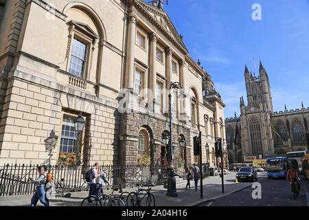 Guildhall et Abbaye, High Street, Bath, Somerset, Angleterre, Grande-Bretagne, Royaume-Uni, UK, Europe Banque D'Images