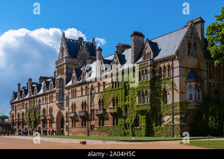 Oxford, Royaume-Uni, le 4 mai 2019, Christ Church College Building sur un après-midi ensoleillé. Banque D'Images