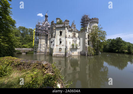 La France, Le Château de la Mothe Chandeniers, 2019/05. Ruines, Banque D'Images