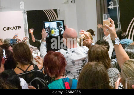 Les concepteurs de curé Fashion Show, NEW YORK, USA Banque D'Images