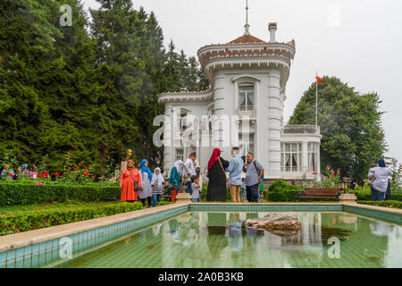 Trabon / Turquie - 05 août 2019 : vue extérieure de l'hôtel particulier d'Ataturk à Trabzon. Ancienne résidence d'Kapagiannidis. De nos jours, il est très populaire pour Banque D'Images