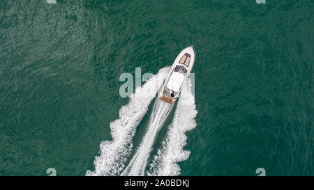 Beneteau Gran Turismo 40 motor yacht. Banque D'Images