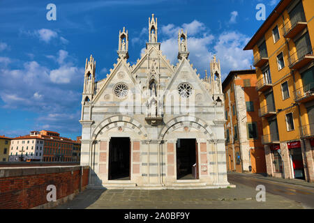 L'église de Santa Maria della Spina, Pise, Italie Banque D'Images