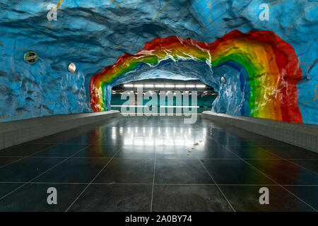 Stockholm, Suède. Septembre 2019. Les décorations intérieures sur la station de métro Stadion Banque D'Images