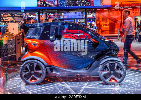 Francfort, Allemagne - Sept 2019 : Siège noir MINIMO est un concept de quadricycles électriques, IAA International Motor Show Salon International de l'auto. Banque D'Images