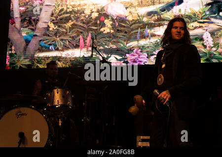 Groupe américain rival Sons effectuant à Summerset Music & Arts Festival à Fort Langley de Langley, C.-B., le 30 août 2019 Banque D'Images