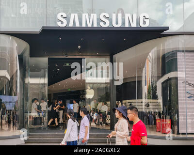 Shanghai, Shanghai, Chine. Sep 20, 2019. Shanghai¯Â¼Å Ã'CHINE-Septembre 19, 2019 Shanghai, Nanjing East Road Samsung experience Center officiellement ouvert. Crédit : SIPA Asie/ZUMA/Alamy Fil Live News Banque D'Images