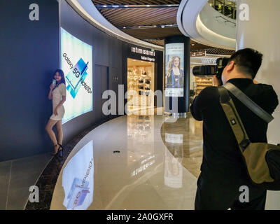 Shanghai, Shanghai, Chine. Sep 20, 2019. Shanghai¯Â¼Å Ã'CHINE-Septembre 19, 2019 Shanghai, Nanjing East Road Samsung experience Center officiellement ouvert. Crédit : SIPA Asie/ZUMA/Alamy Fil Live News Banque D'Images