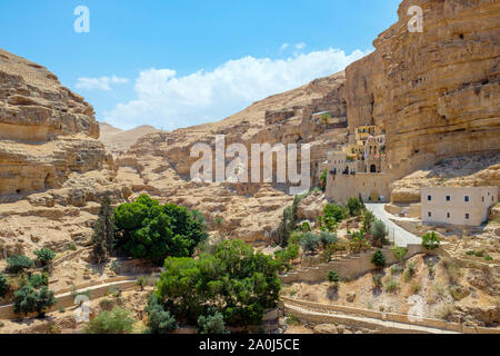 La Palestine, Cisjordanie, Jéricho. Orthadox (Monastère de Saint George Mar Jaris ) dans la région de Wadi Quelt, Prat River Gorge. Banque D'Images