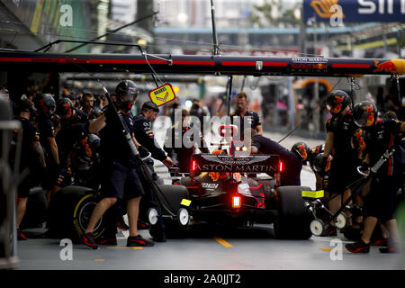 Singapour. Sep 20, 2019. Sport Automobile : Championnat du Monde de Formule 1 de la FIA 2019, Grand Prix de Singapour, # 23 Alexander Albon (THA, Aston Martin), Red Bull Racing | Crédit : afp photo alliance/Alamy Live News Banque D'Images